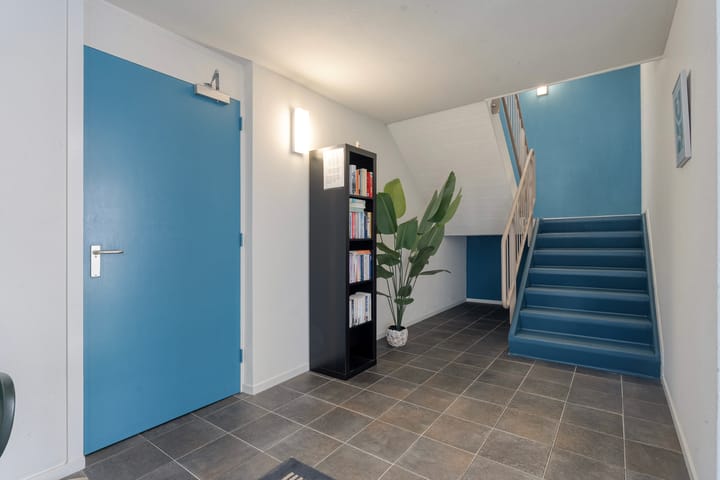 Foto 2 van van Emstplein 45