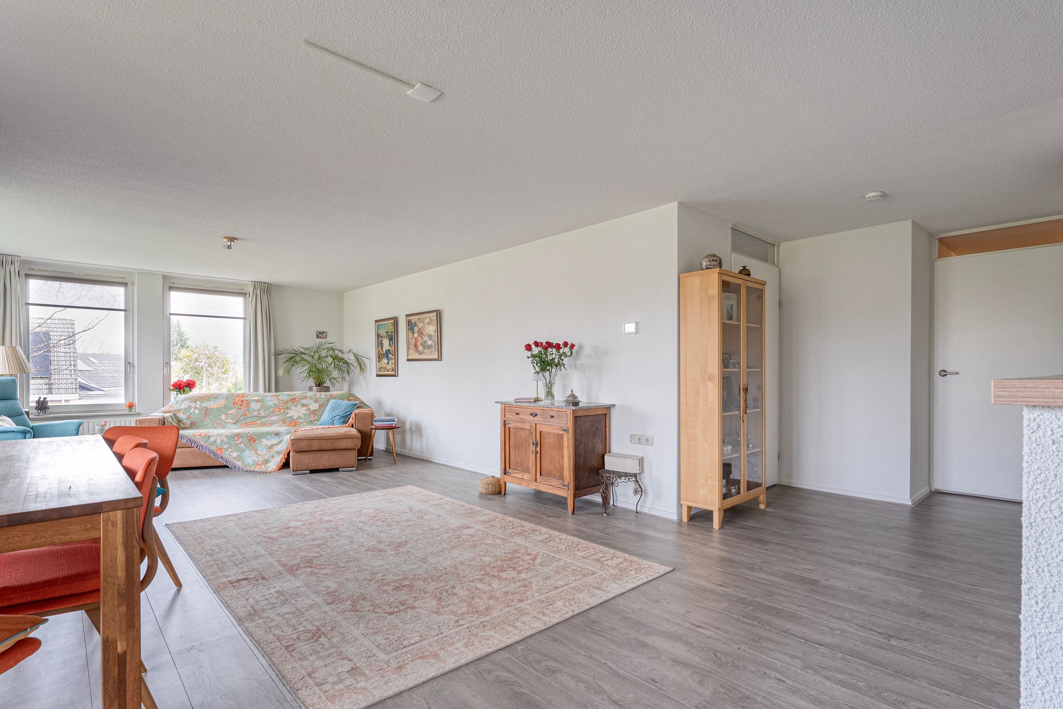 Photo 12 of van Emstplein 45