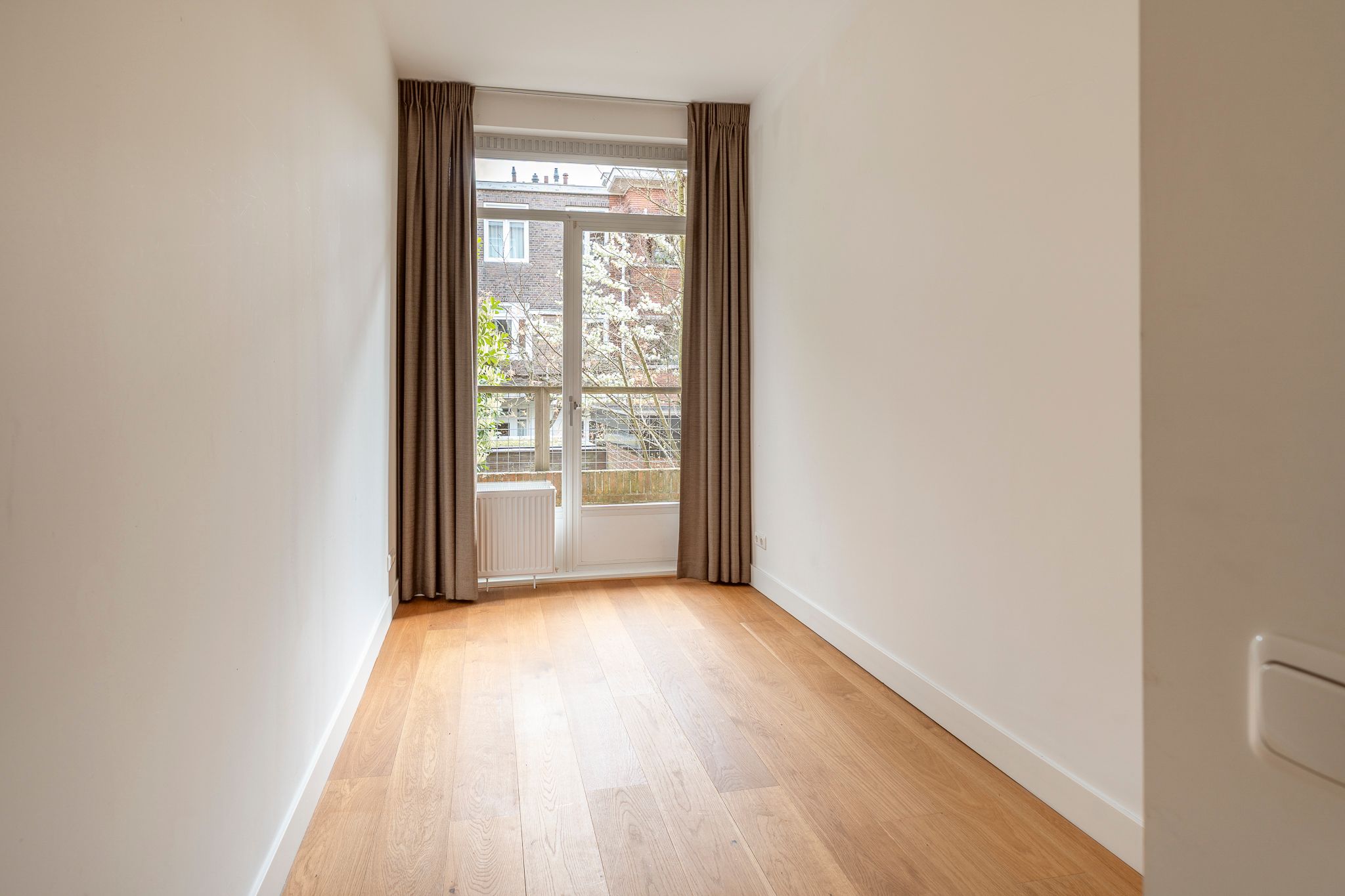 Foto 30 van Van Alkemadelaan 257