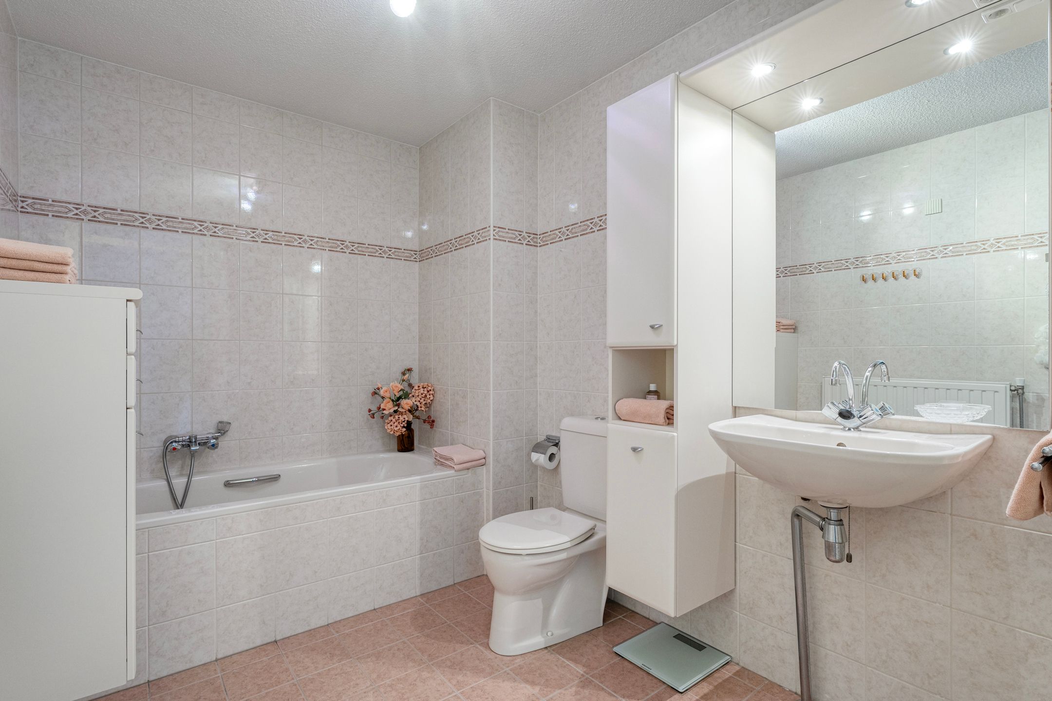 Photo 30 of van Emstplein 45