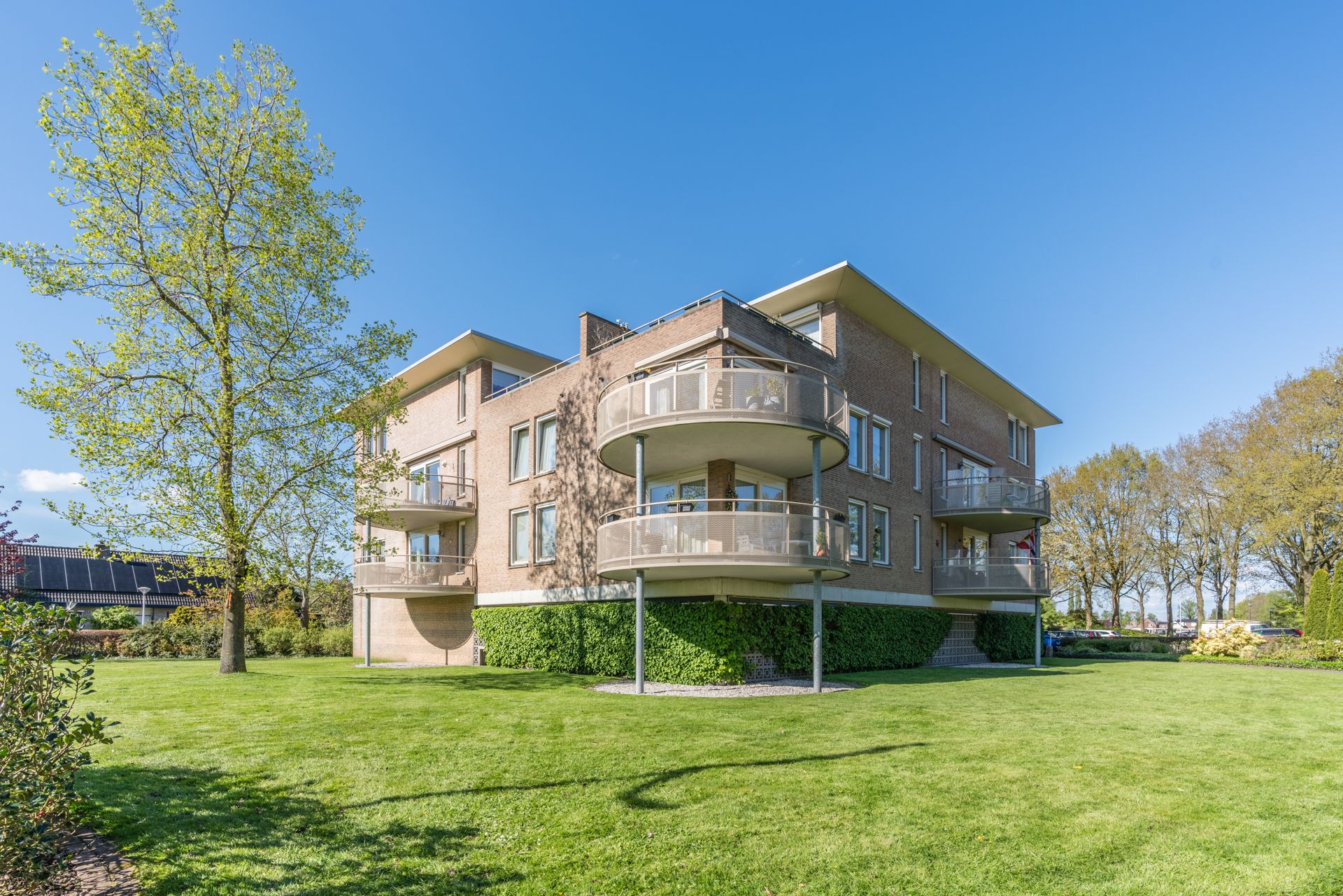 Photo 36 of van Emstplein 45