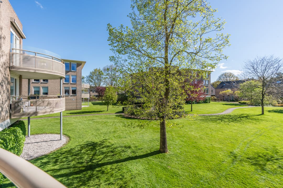 Photo 37 of van Emstplein 45