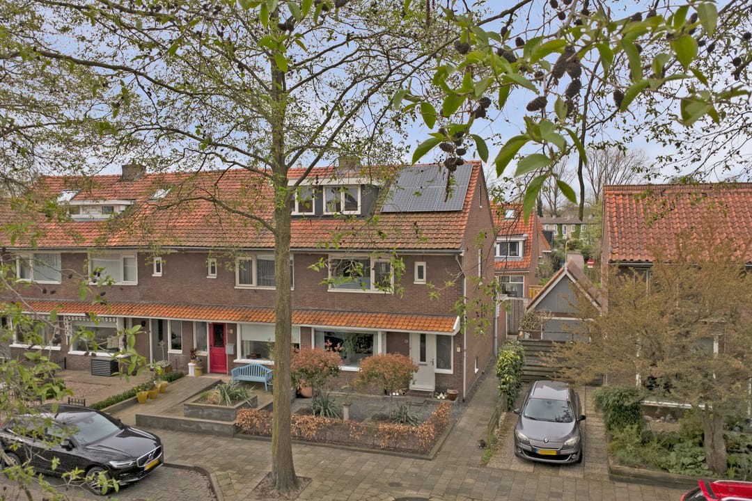 Foto 37 van Comm d Vos v Steenwijklaan 81