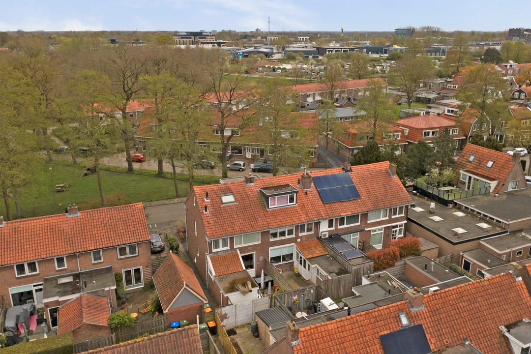 Photo 38 of Comm d Vos v Steenwijklaan 81