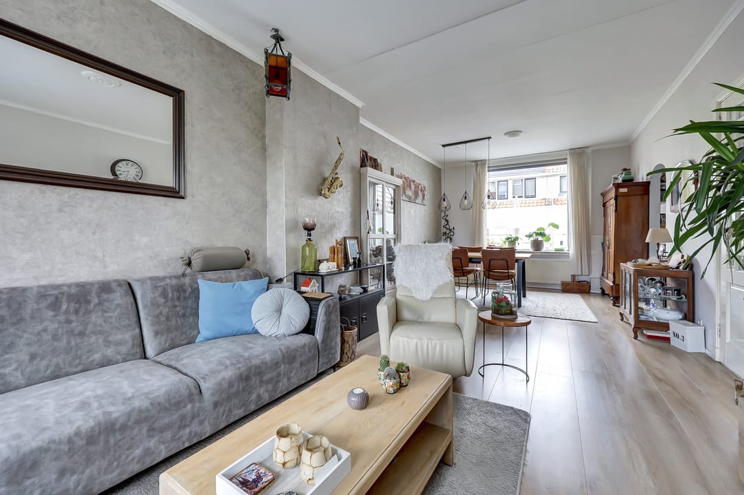 Photo 8 of Comm d Vos v Steenwijklaan 81