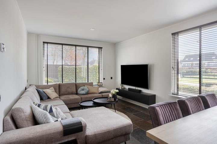 Photo 2 of Monseigneur van den Hurklaan 22