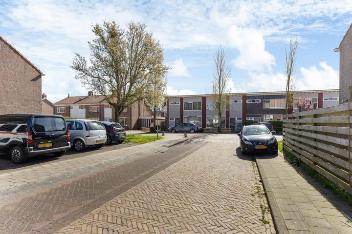 Photo 4 of Gabbemastraat 2