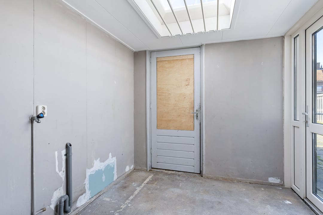Ruime hoekwoning met vier slaapkamers nabij het centrum van Bolsward — 13