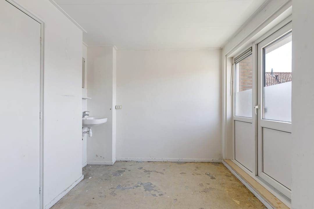 Ruime hoekwoning met vier slaapkamers nabij het centrum van Bolsward — 37