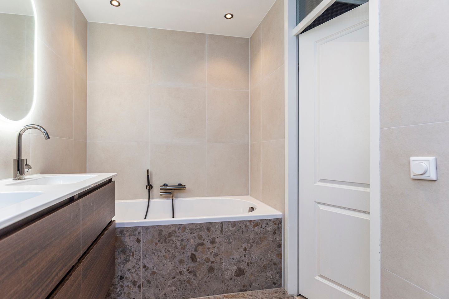 Foto 29 van Hof van Robijn 9