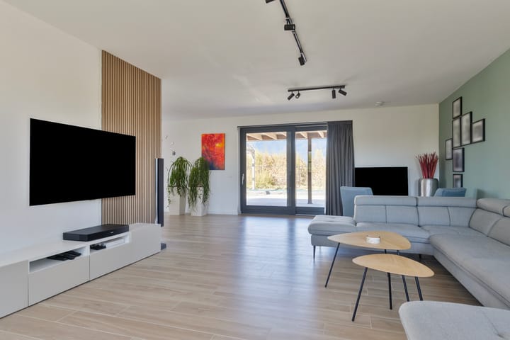 Photo 2 of Mullemsedijk 12-E