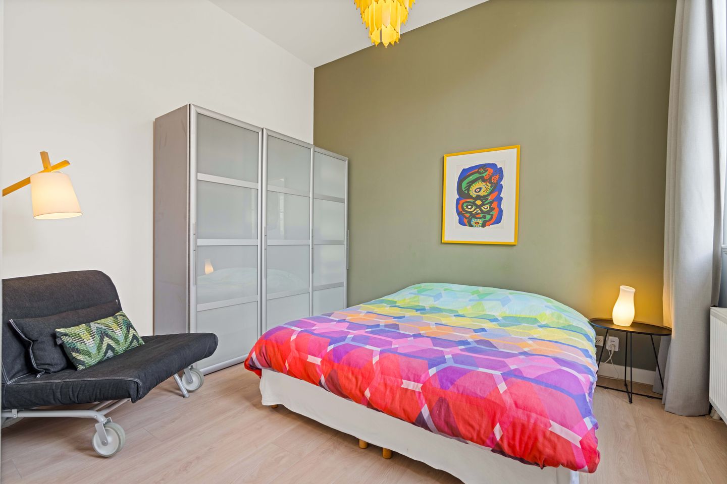 Luxury Apartment with Roof Terrace in Historic Canal Belt Building — 20