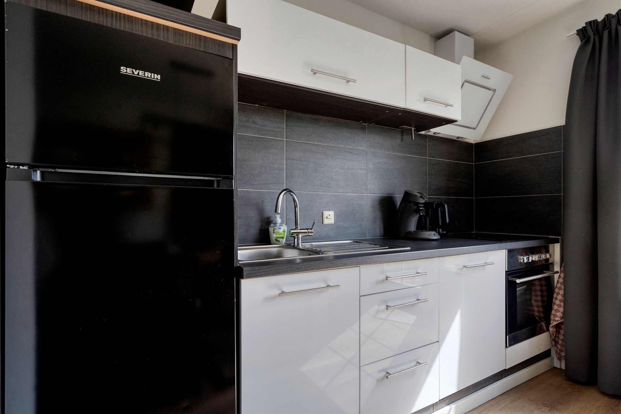 3-bedroom freehold villa in 's-Gravenzande — photo 3 of 5