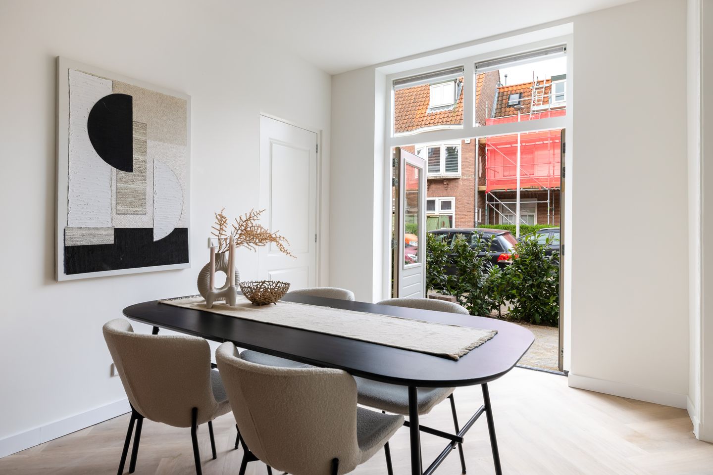 Fully Renovated Ground Floor Apartment in Schildersbuurt — 10