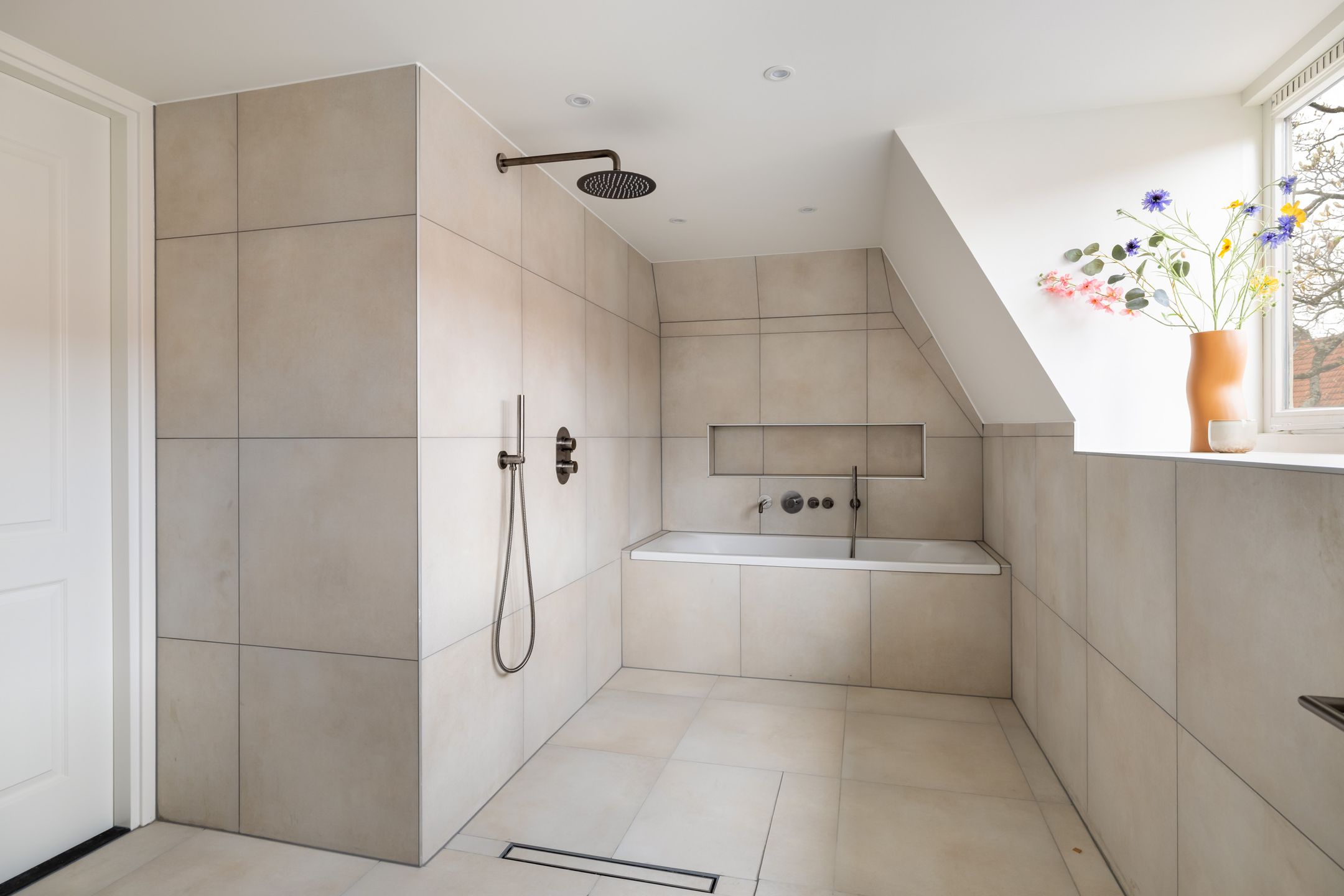 Photo 18 of Ferdinand Bolstraat 49