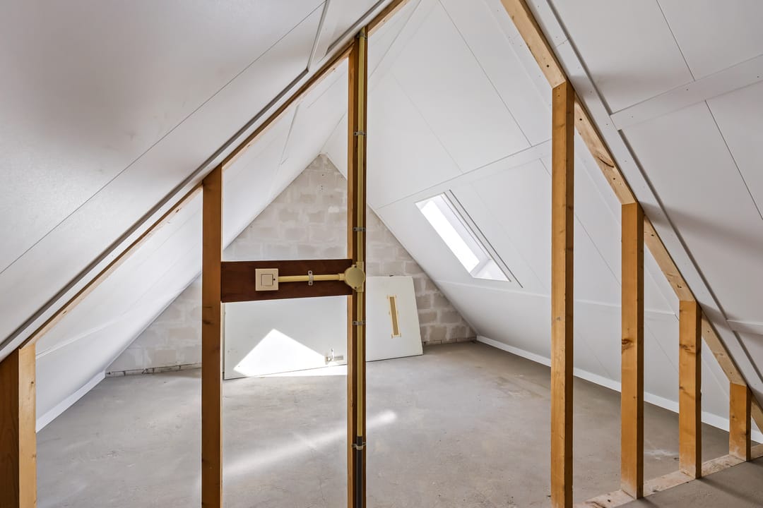 Photo 31 of De Him 8