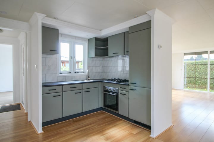 Vrijstaande woning te koop: Apeldoornsestraat 48-32, Voorthuizen