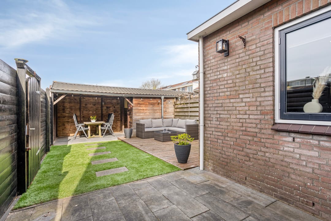 Foto 23 van Outerlant 29