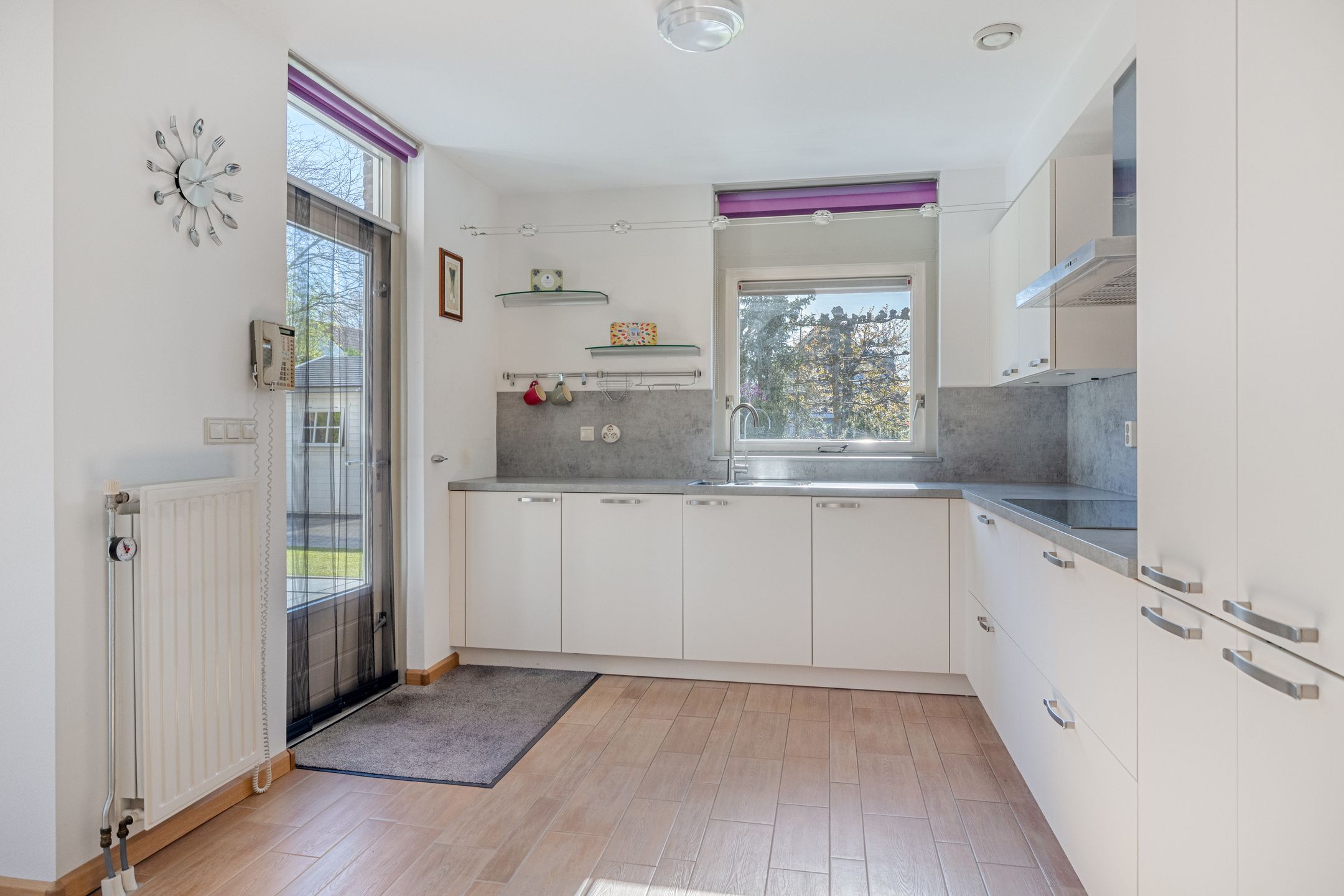 Photo 15 of Achtersteven 28