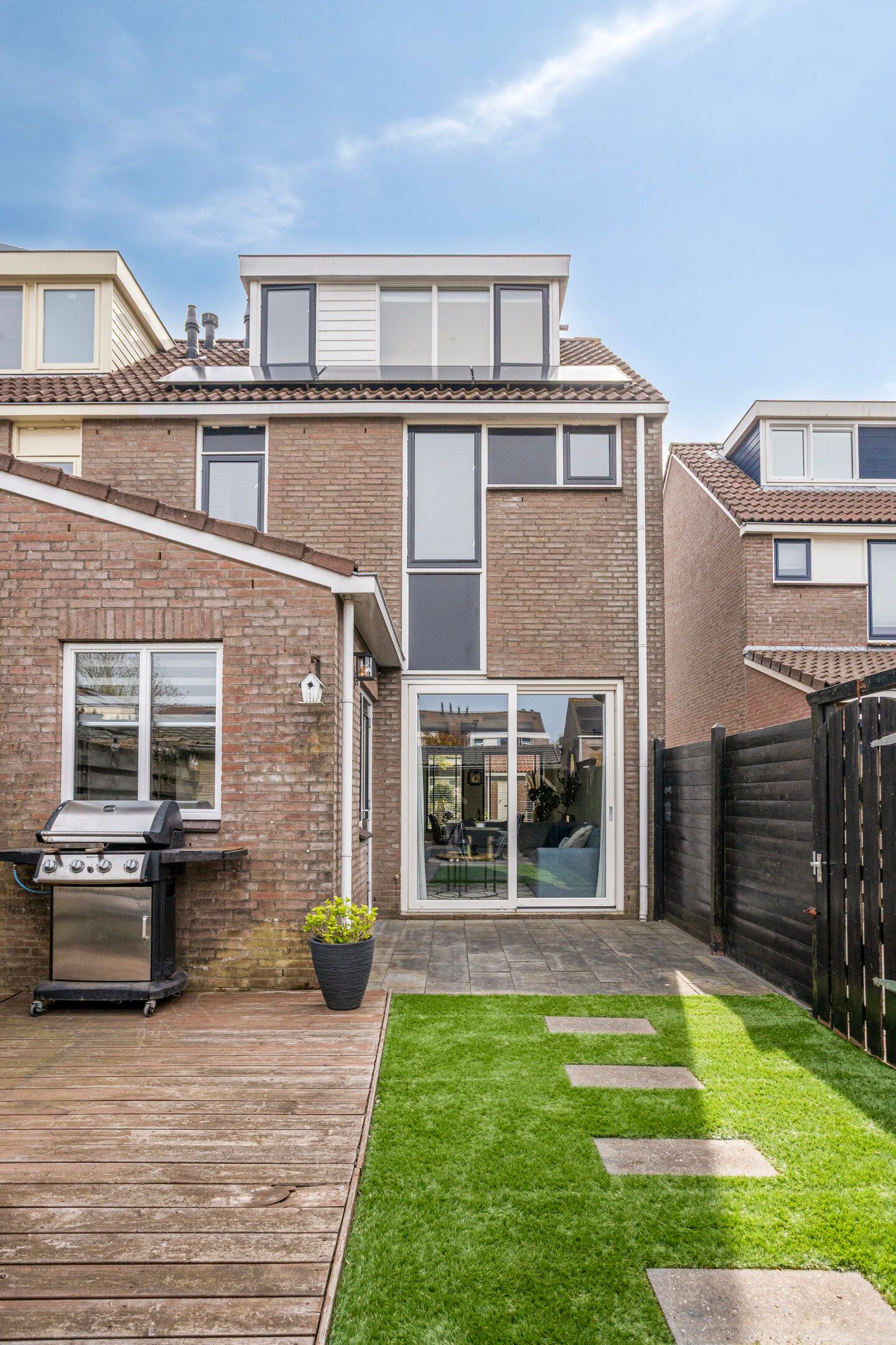 Foto 30 van Outerlant 29