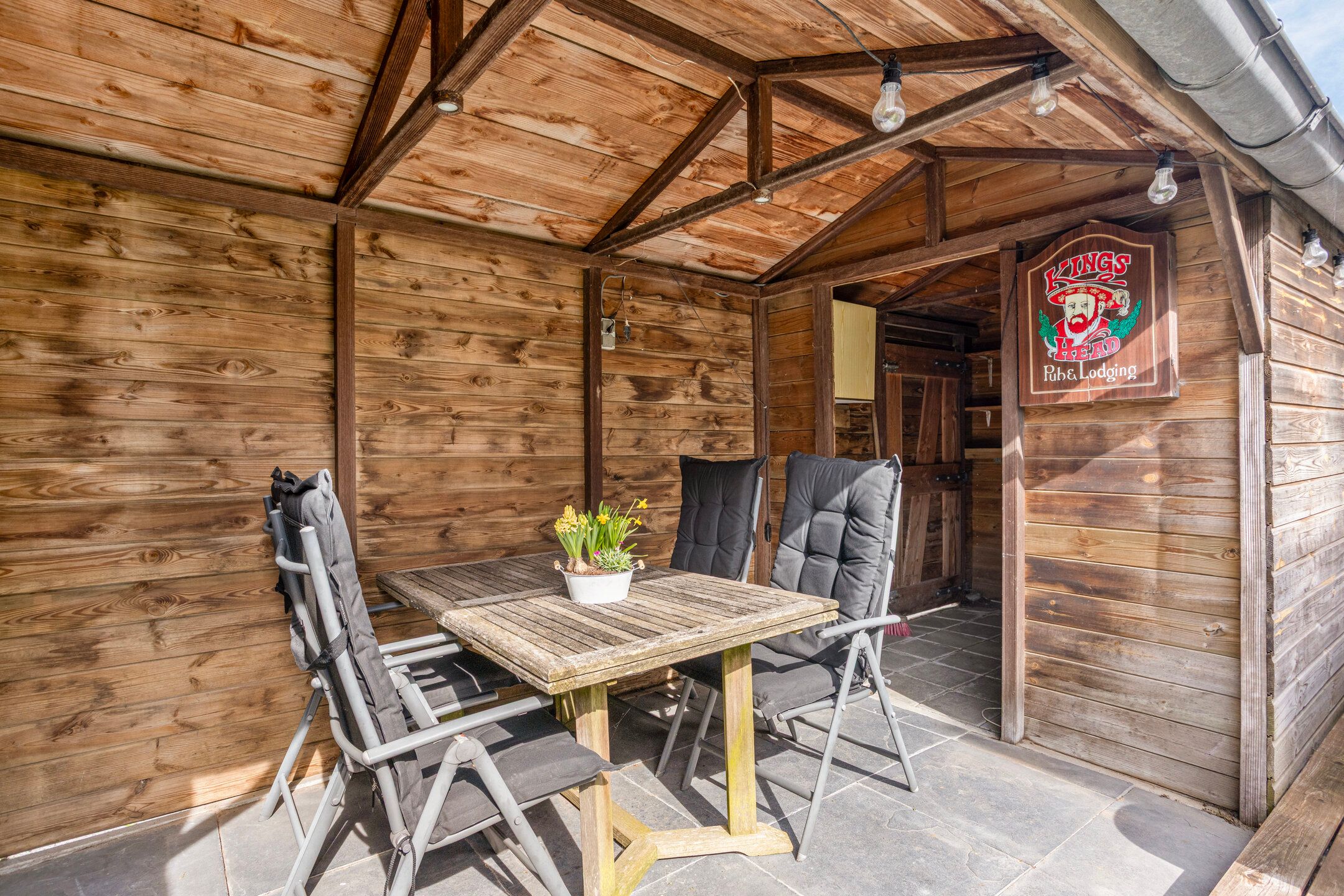 Foto 27 van Outerlant 29