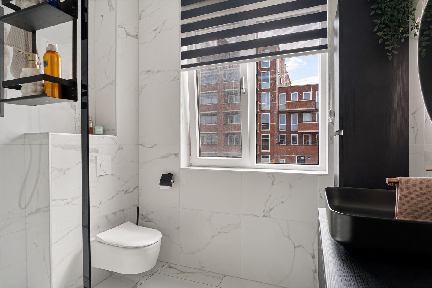 Foto 44 van Maria van Oosterwijckstraat 1