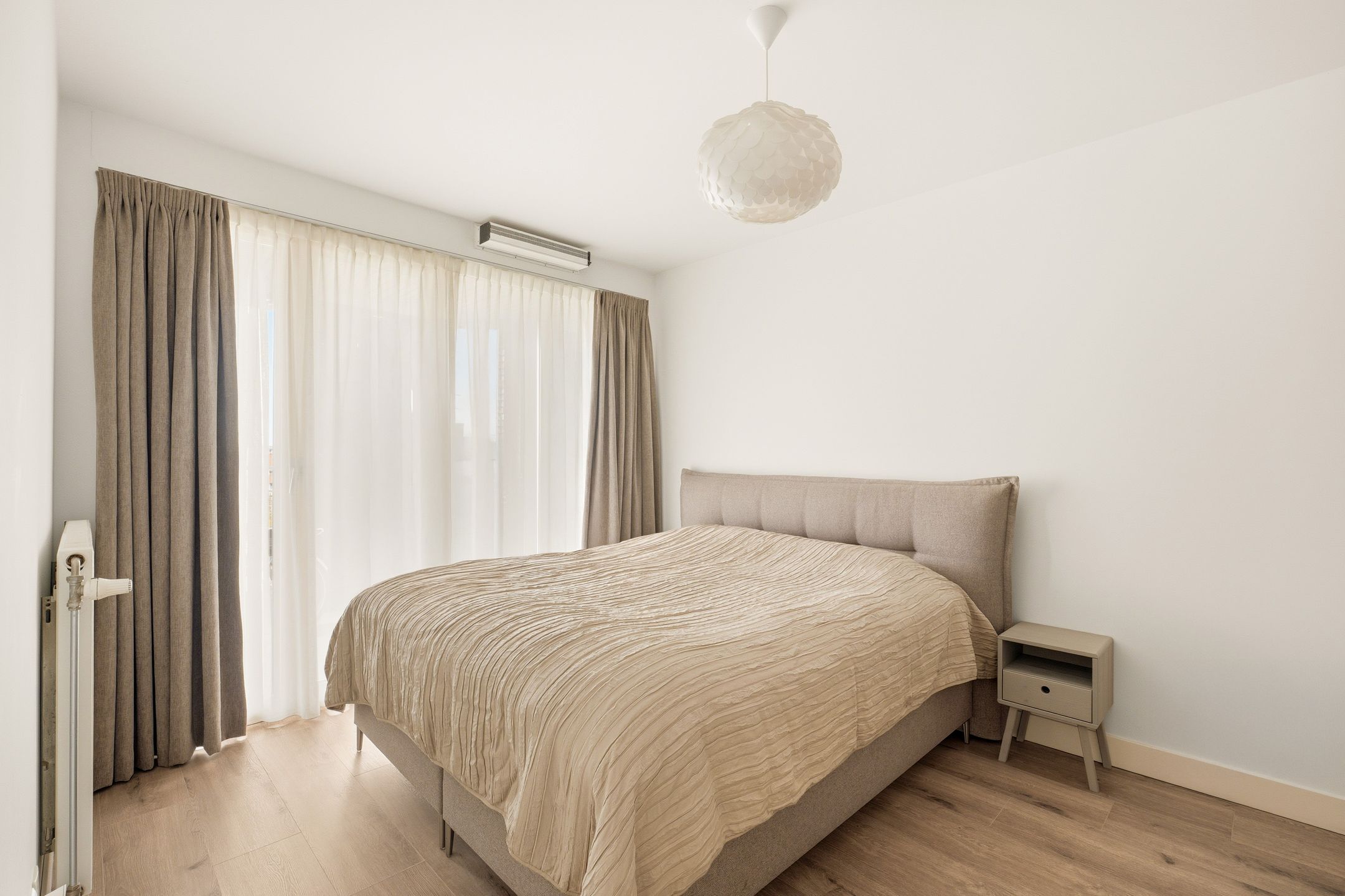 Photo 21 of Jan Evertsenstraat 573