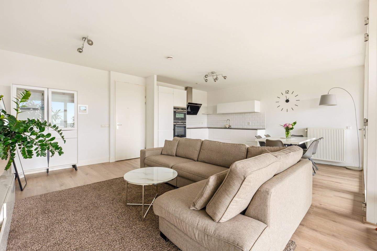 Photo 5 of Jan Evertsenstraat 573