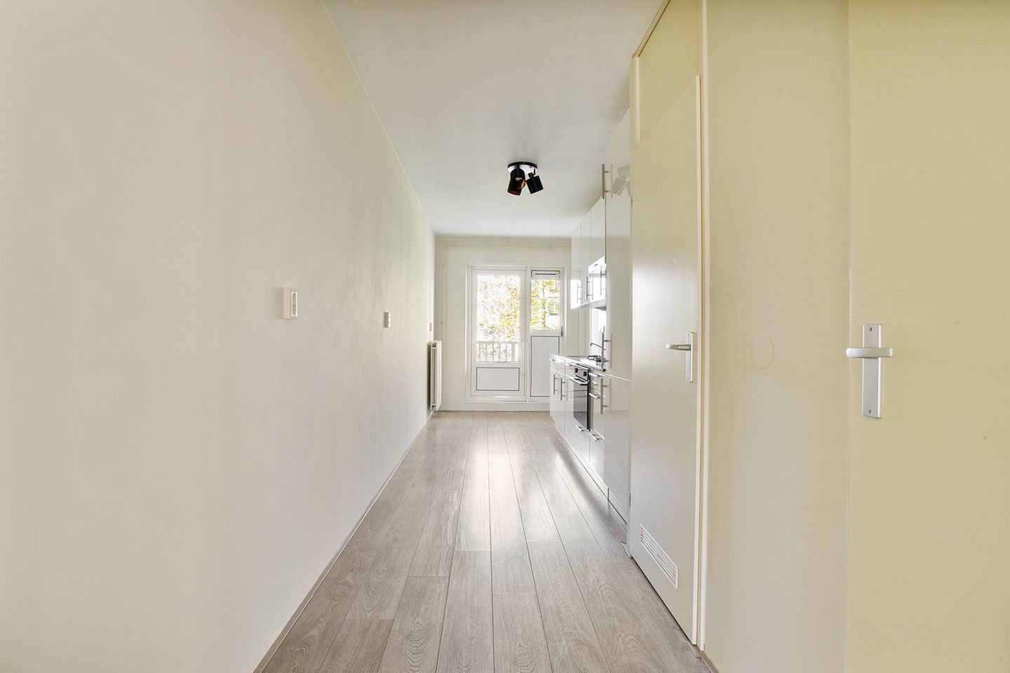 Foto 10 van Dantestraat 156