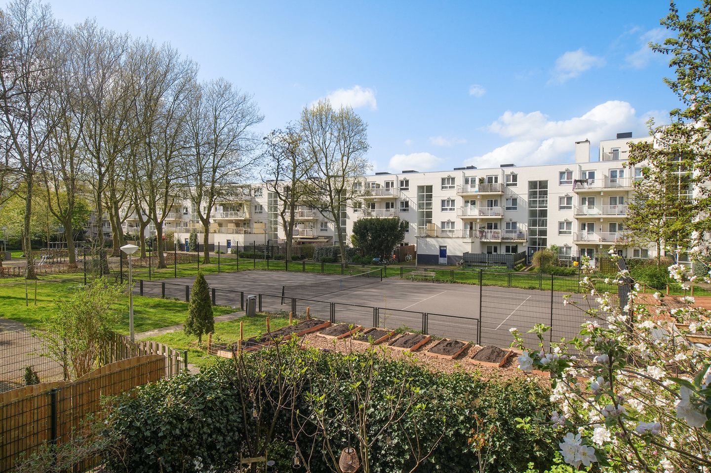 Foto 29 van Dantestraat 156