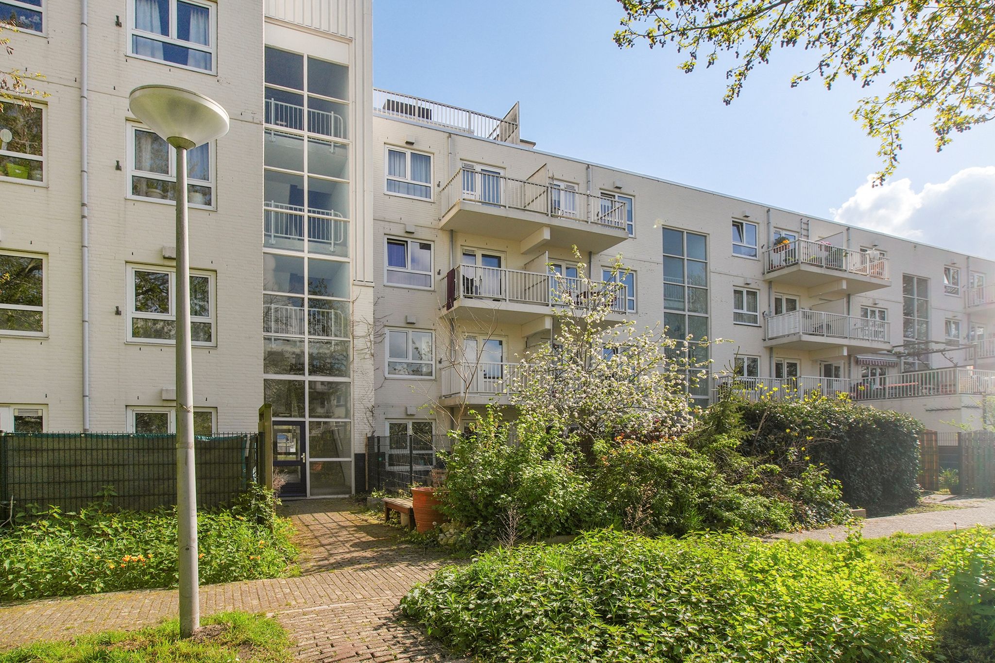 Foto 33 van Dantestraat 156