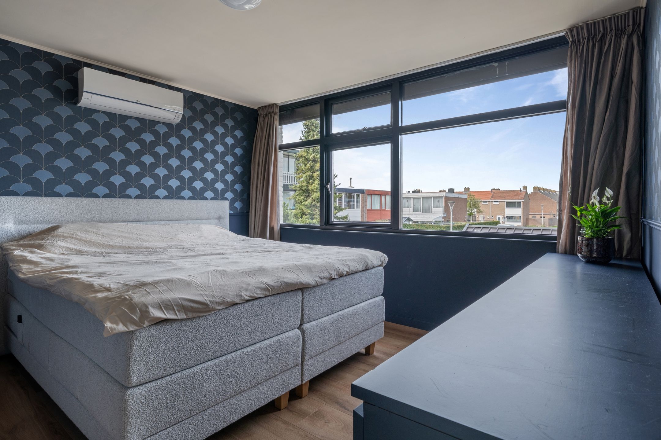 Photo 24 of Vondellaan 45