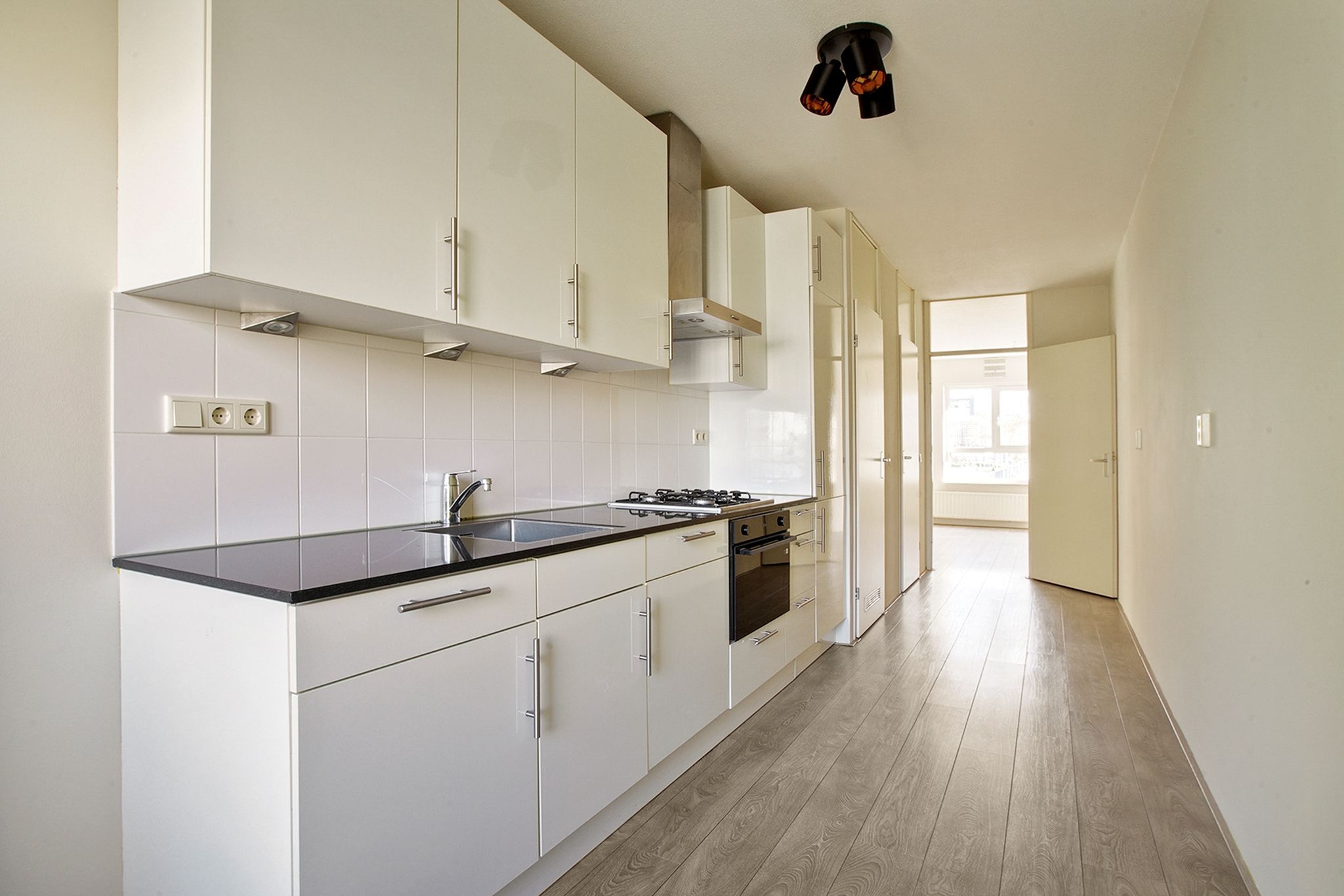 Foto 12 van Dantestraat 156