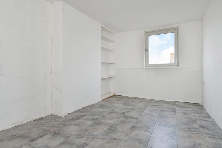 Photo 3 of Galileistraat 1-1