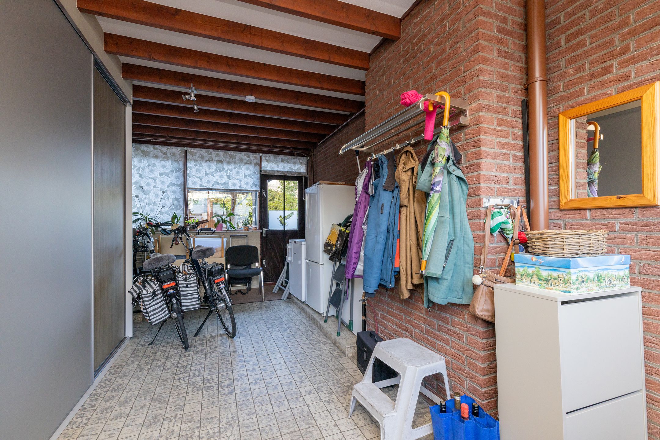 Charming detached family home with spacious garden in Kwintsheul centre — 15