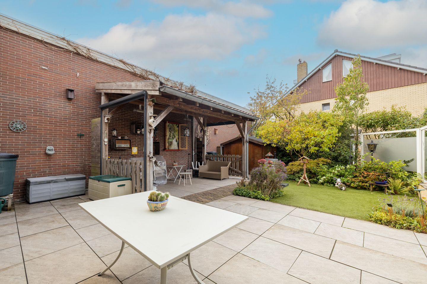 Charming detached family home with spacious garden in Kwintsheul centre — 34