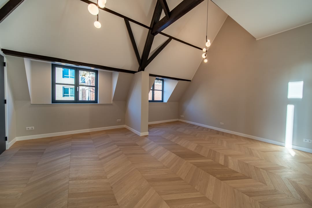 Photo 11 of Hartogstraat 9-B