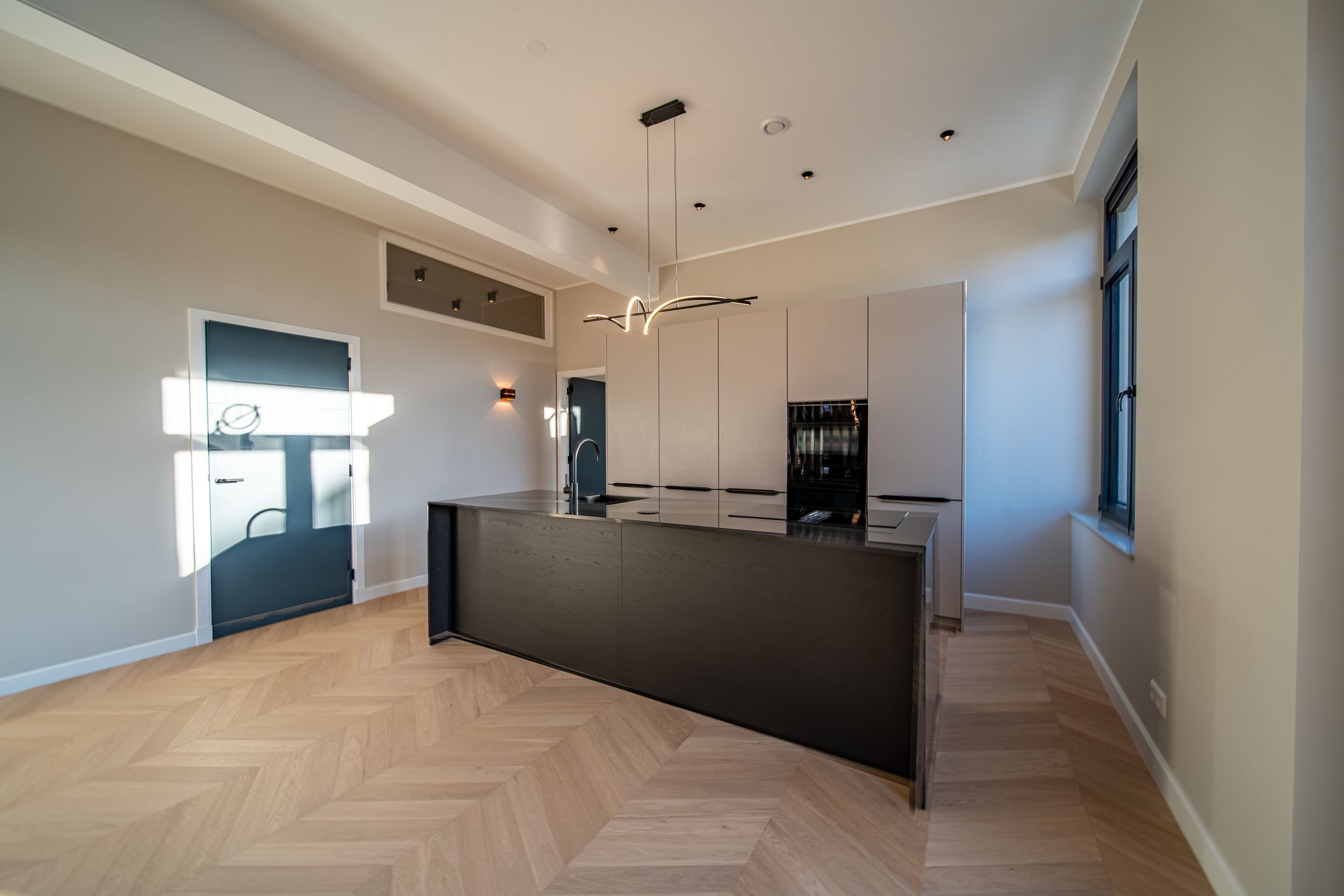 Photo 18 of Hartogstraat 9-B