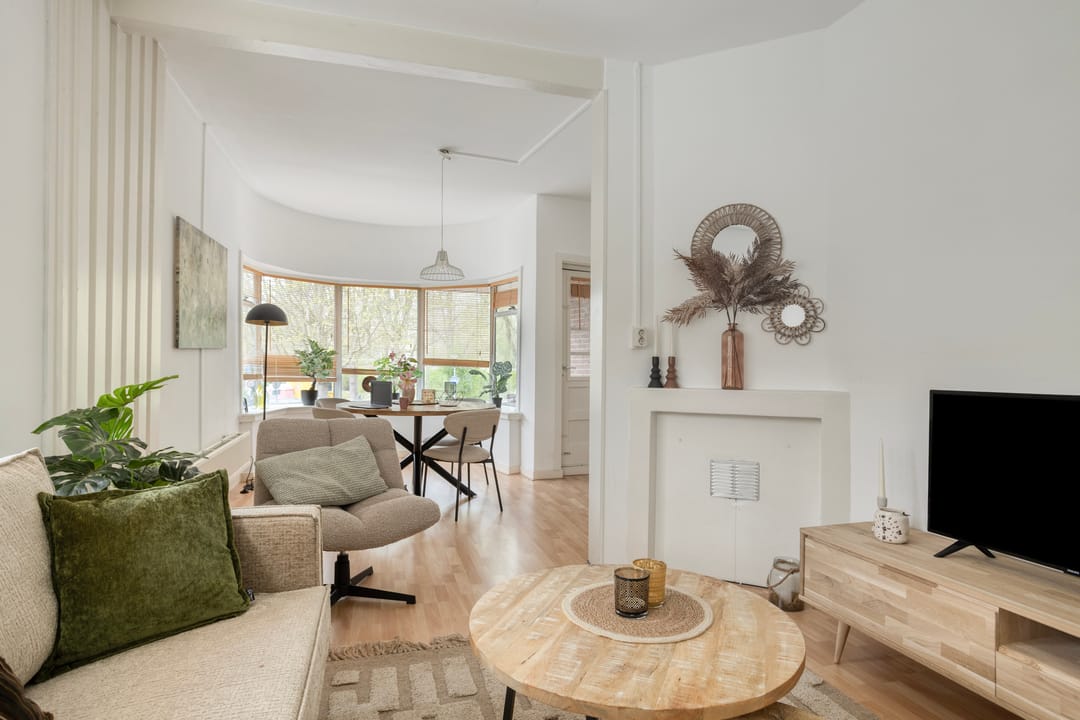 Photo 11 of Louise Henriettestraat 37