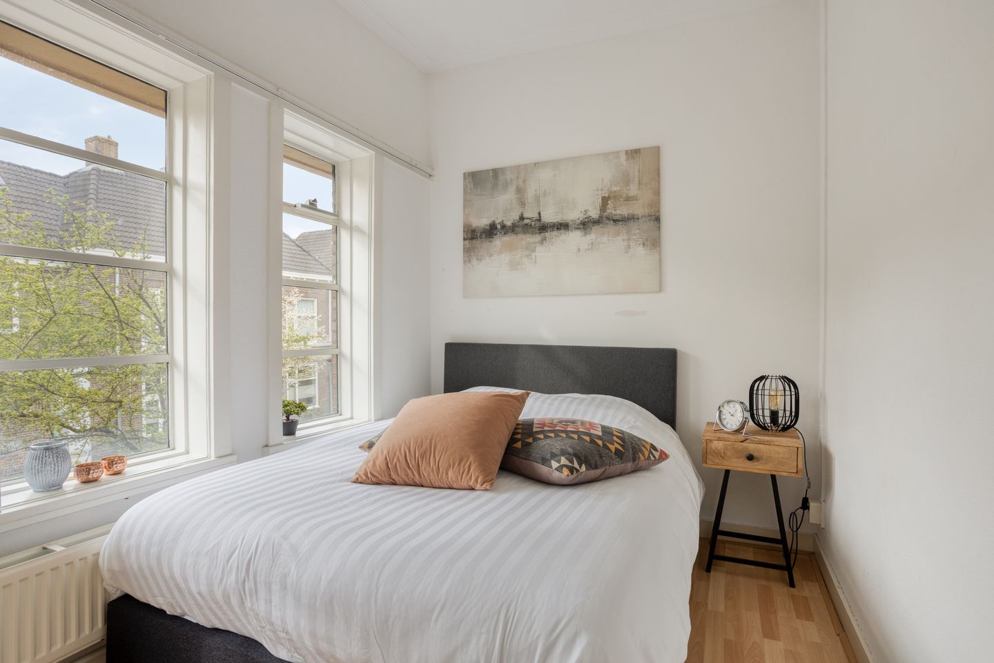 Photo 19 of Louise Henriettestraat 37