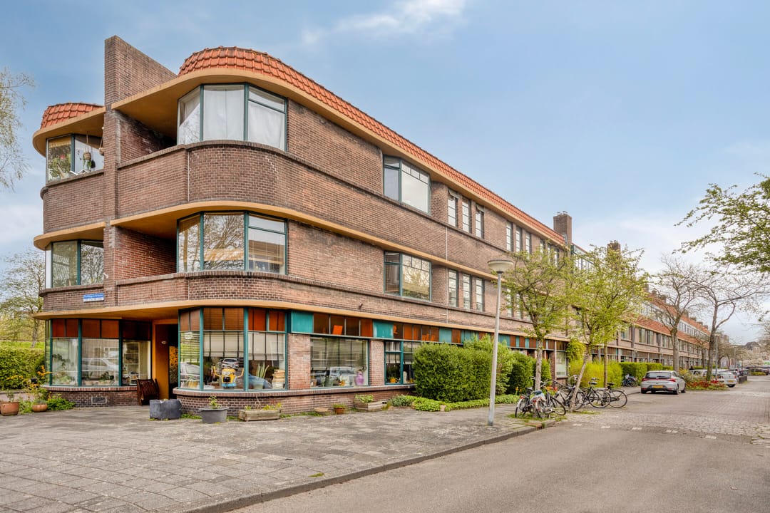 Photo 28 of Louise Henriettestraat 37