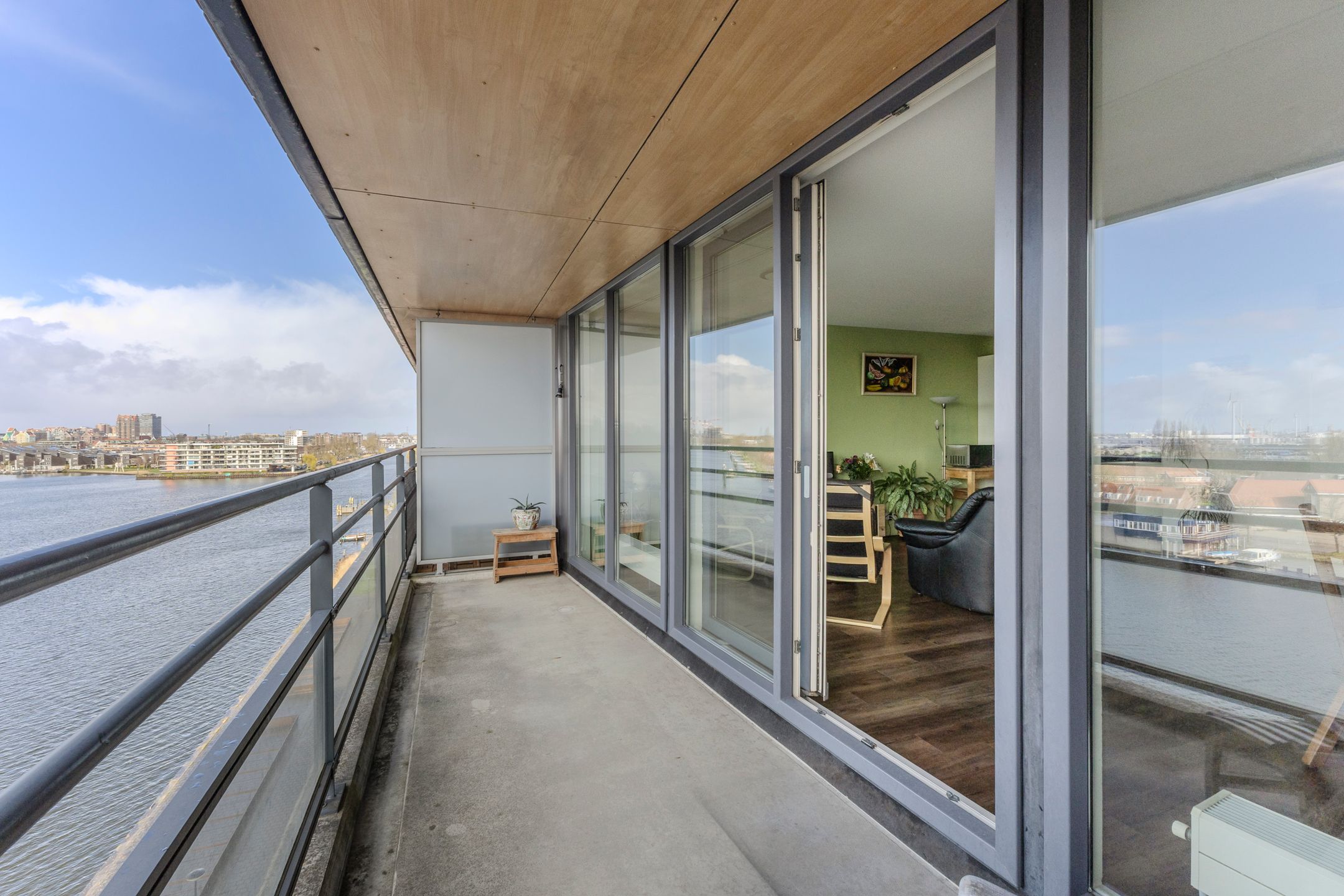 Foto 12 van Conradwerf 126