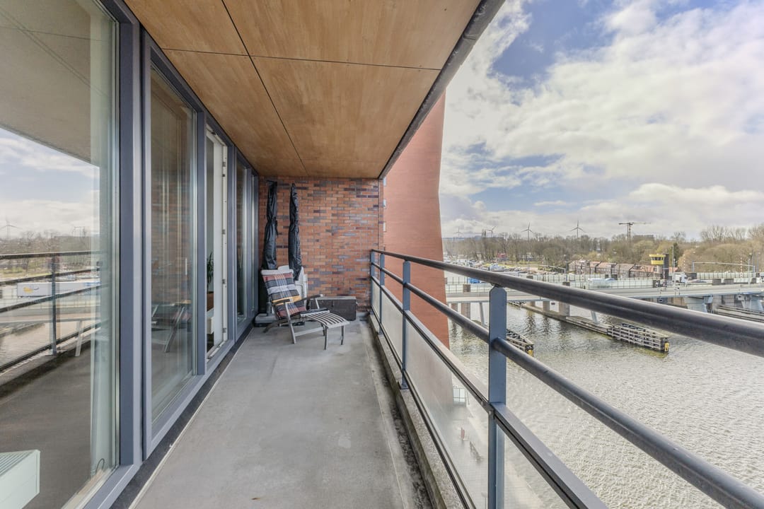 Foto 13 van Conradwerf 126