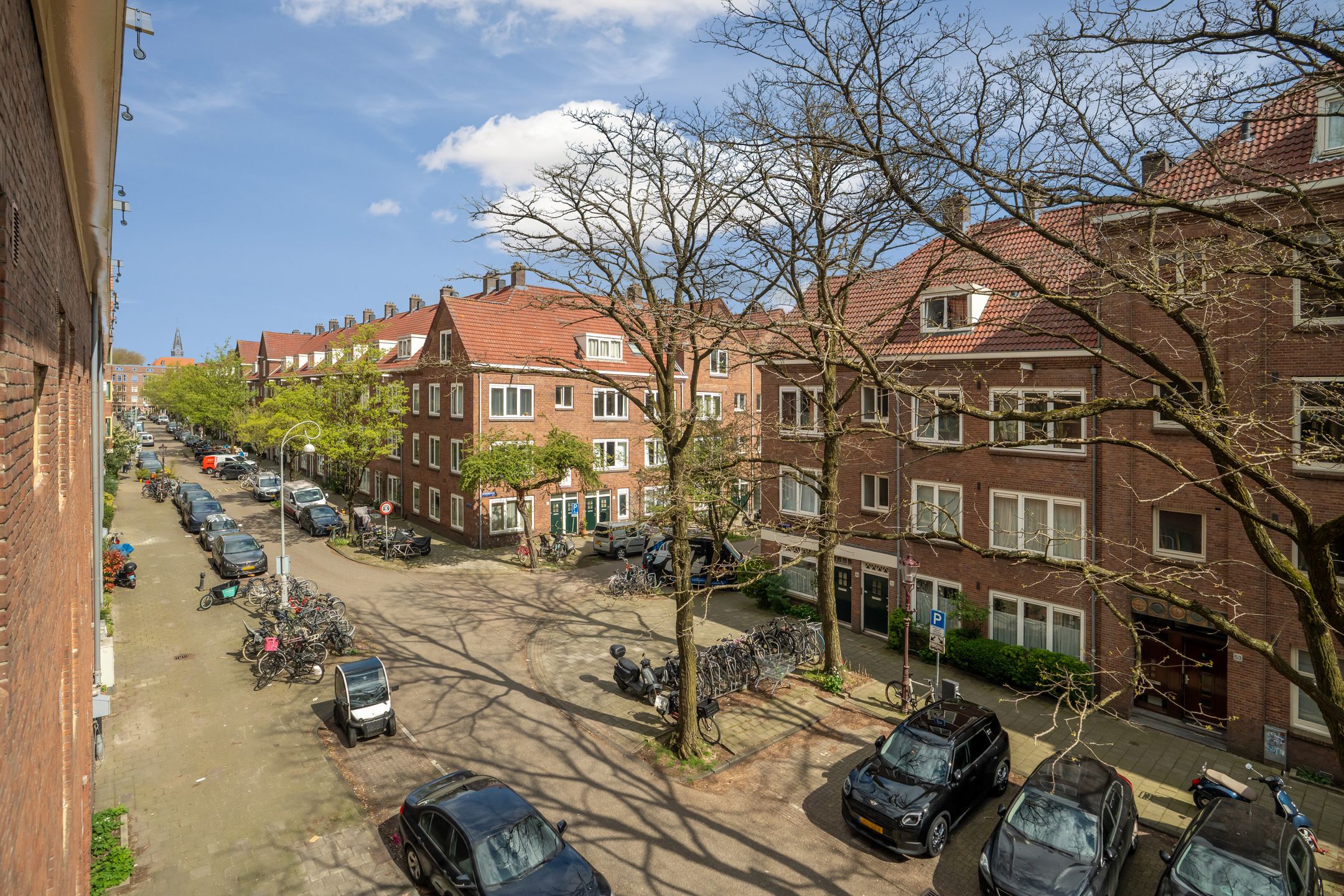 Photo 18 of Mesdagstraat 62-2