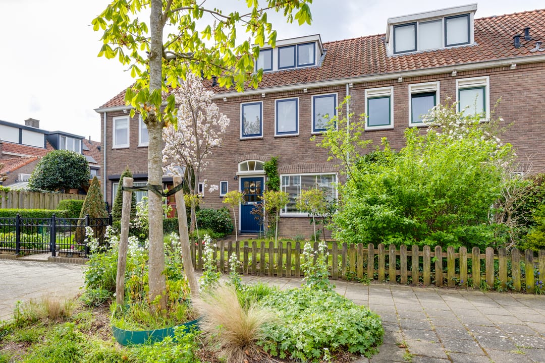 Photo 2 of Beemdstraat 25