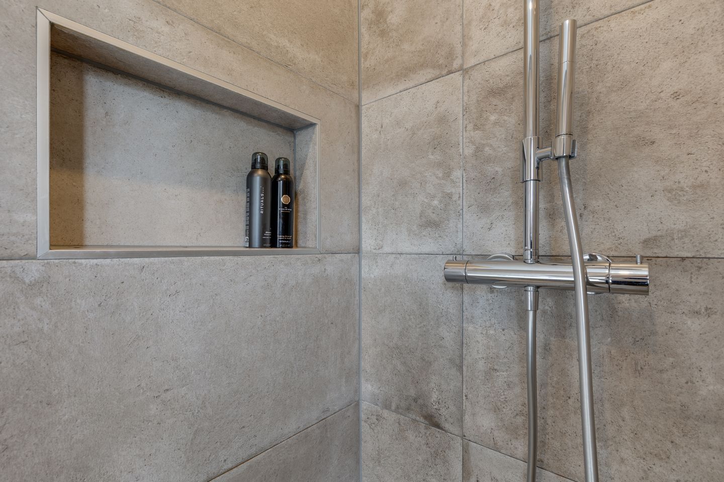 Photo 49 of Beemdstraat 25