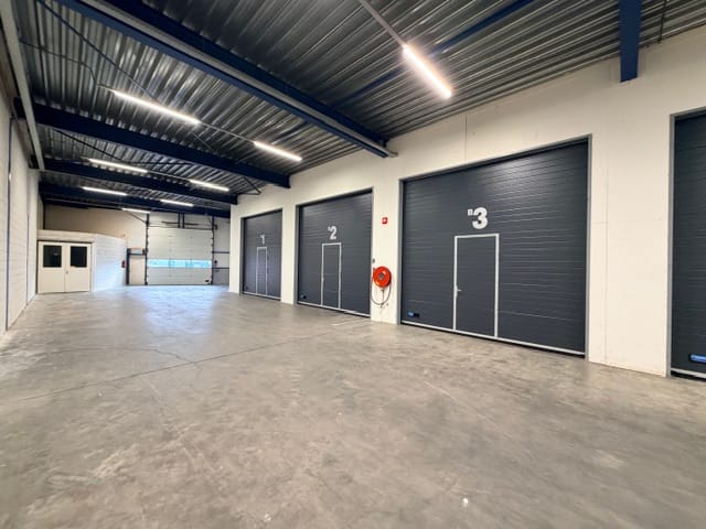 Bekijk foto 1 van Wilhelm Röntgenstraat 17