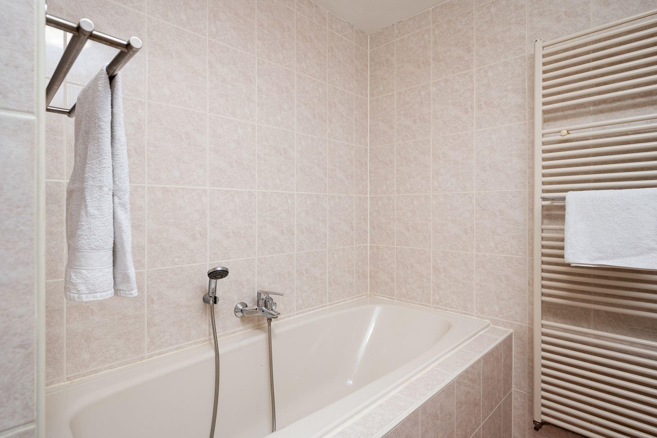 Foto 27 van Avenue Carnisse 159