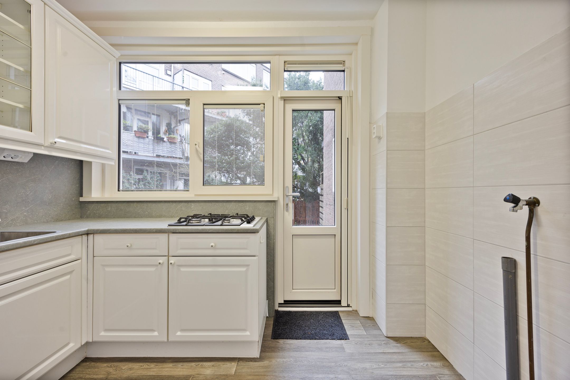 Foto 12 van Burgemeester Knappertlaan 272-A