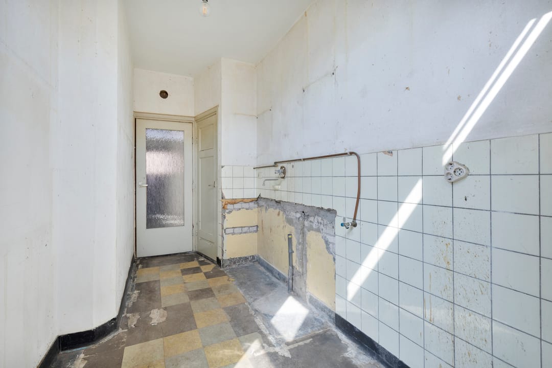 Photo 7 of Jacob van Oudenhovenstraat 19